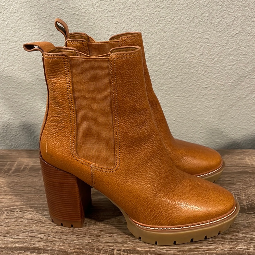 Tory Burch Carson Lug Leather Ankle Boots